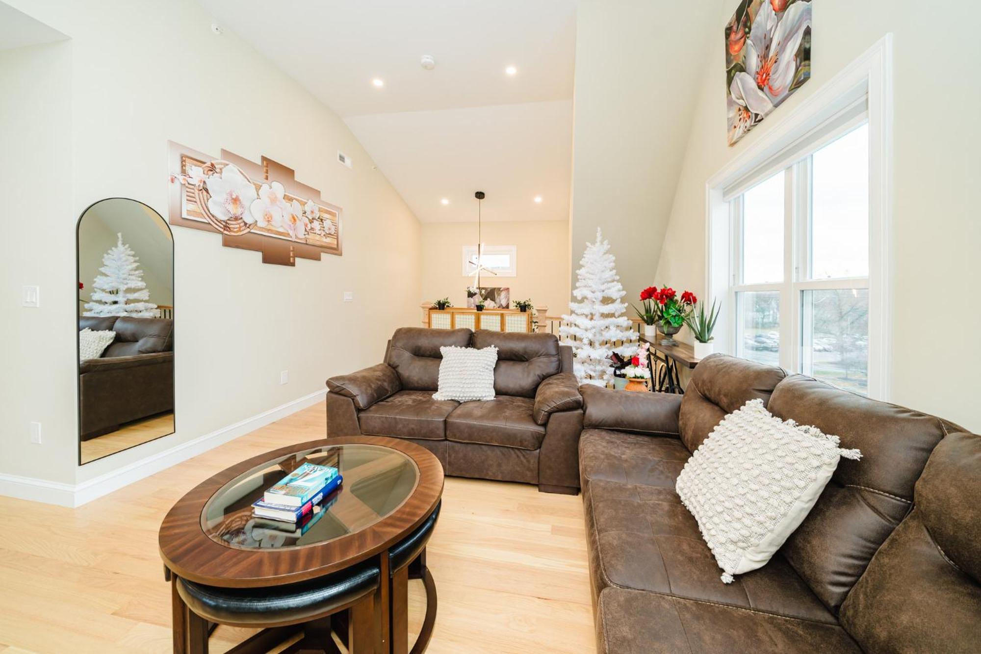 60-3 3Br Boston - Sleek Apartment Near Franklin Park *