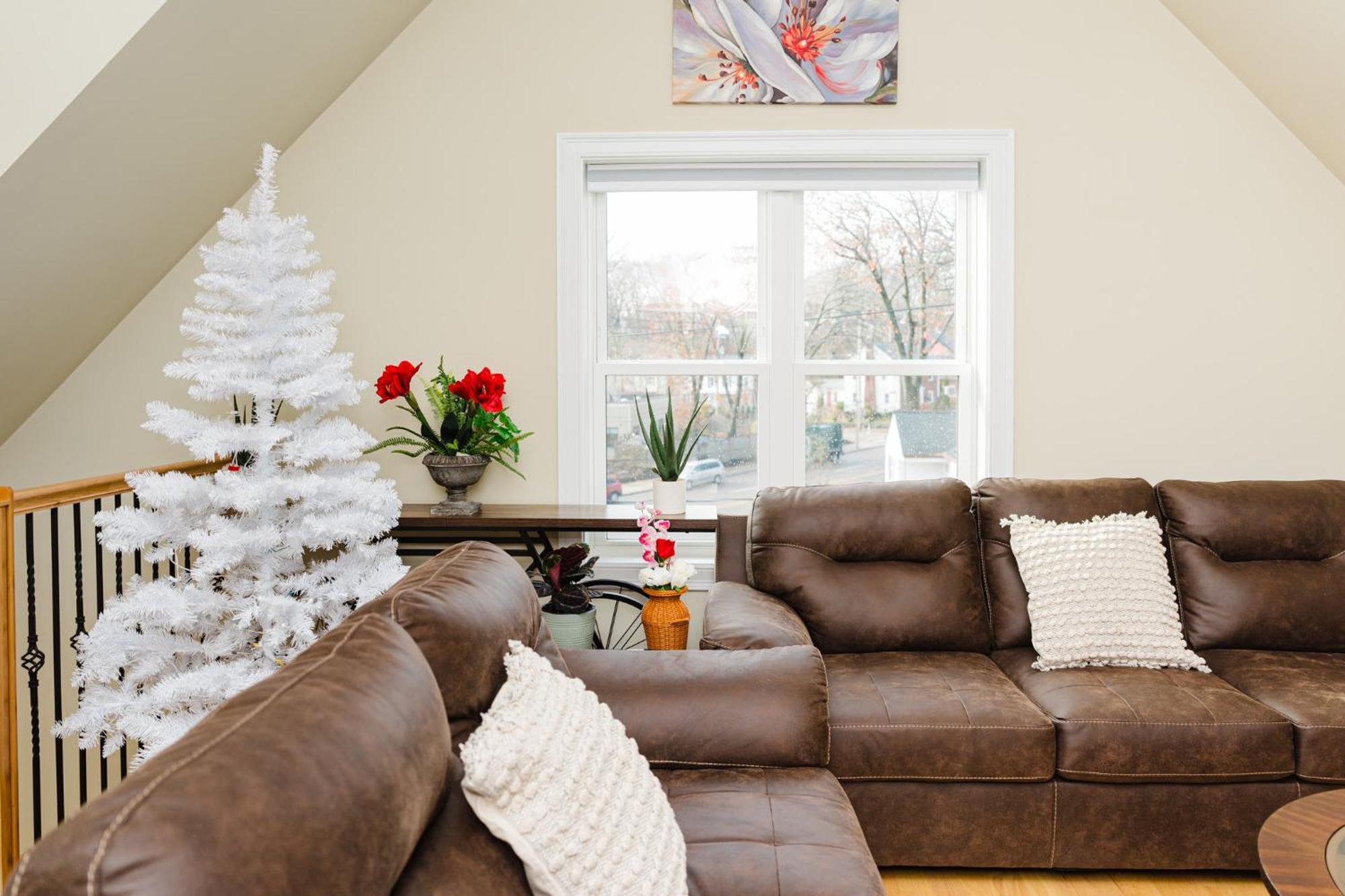60-3 3Br Boston - Sleek Apartment Near Franklin Park * Boston