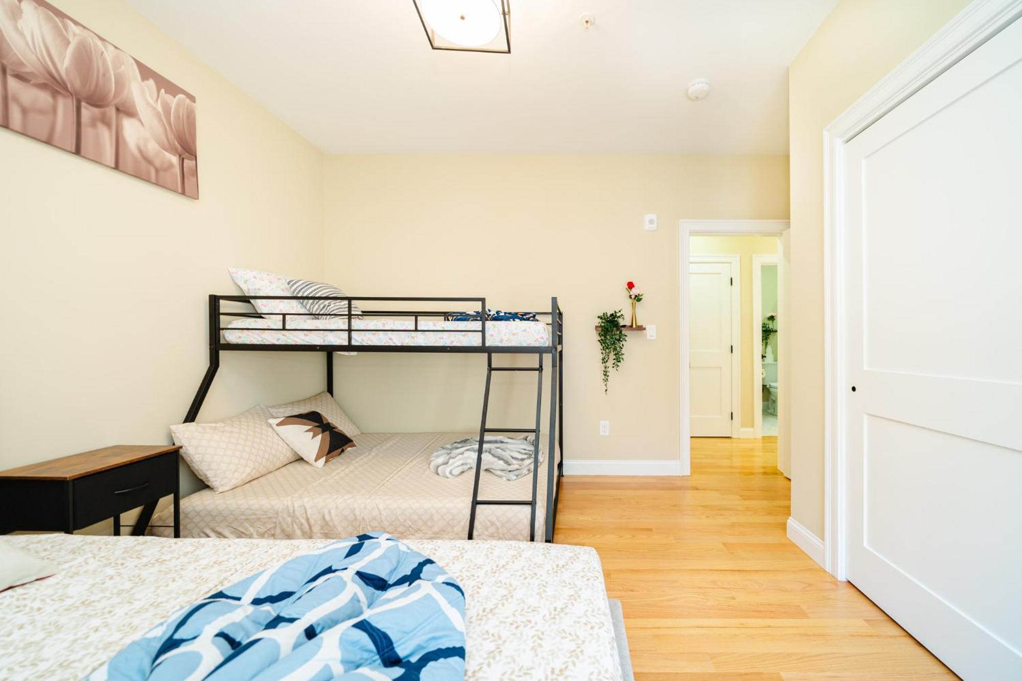 Apartamento 60-3 3Br Boston - Sleek Apartment Near Franklin Park Boston